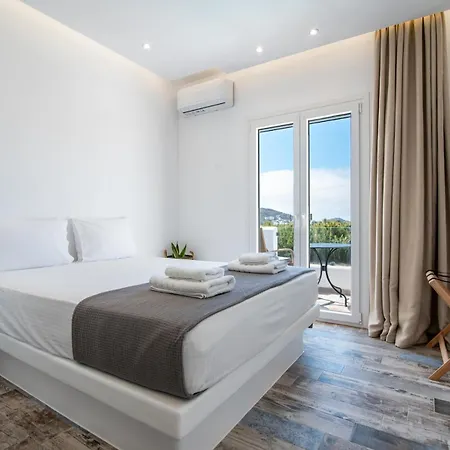 Depis Private Naxos Pláka