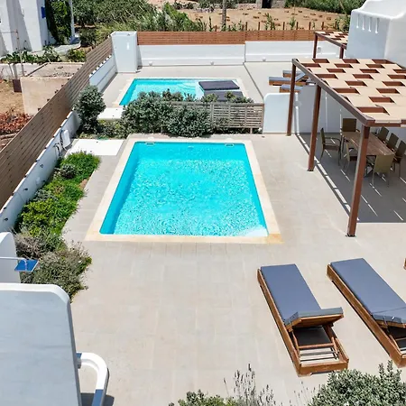 Depis Private Naxos *