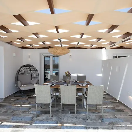 Depis Private Naxos Villa